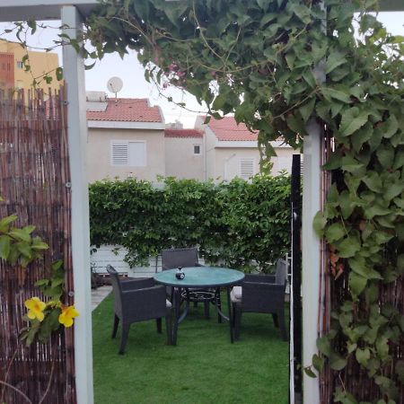 Ester'S Place Eilat Exterior photo